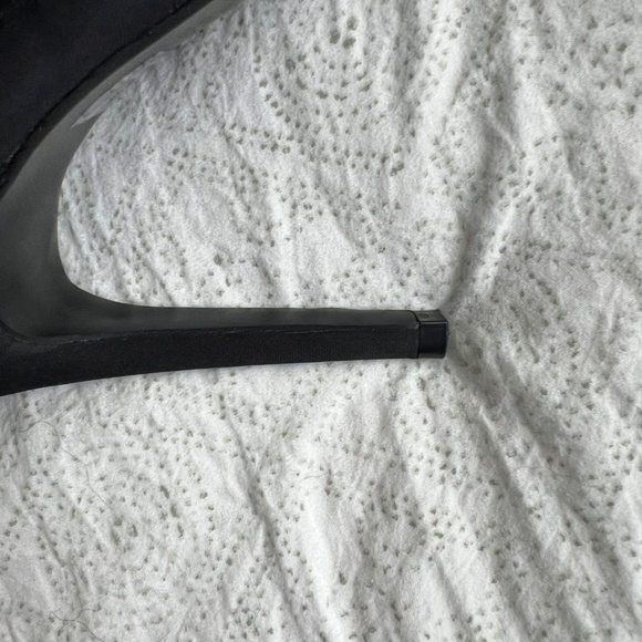 Forever 21/7.5 SIZE/BLACK/Water proof Peep Toe Boot - Picture 3 of 7